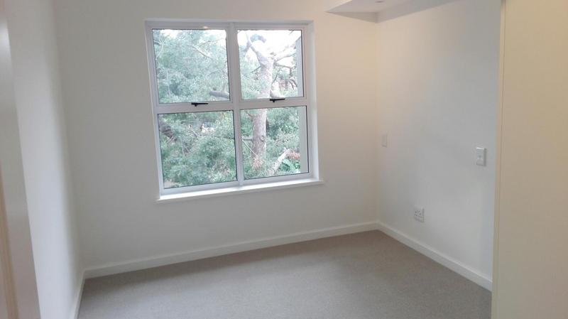 To Let 3 Bedroom Property for Rent in Kenilworth Western Cape
